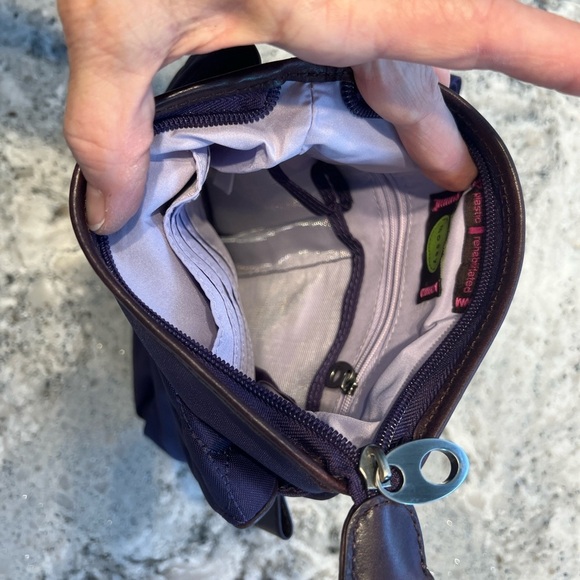 Mosey By Baggallini Mosey by Baggallini Purple Crossbody Bags 8.5" X 10" Size OS - Picture 4 of 12